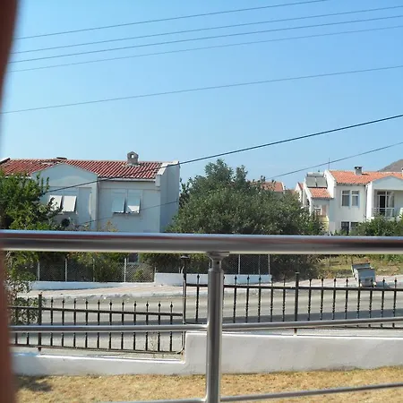 Alayli Apart לינה וארוחת בוקר İmroz