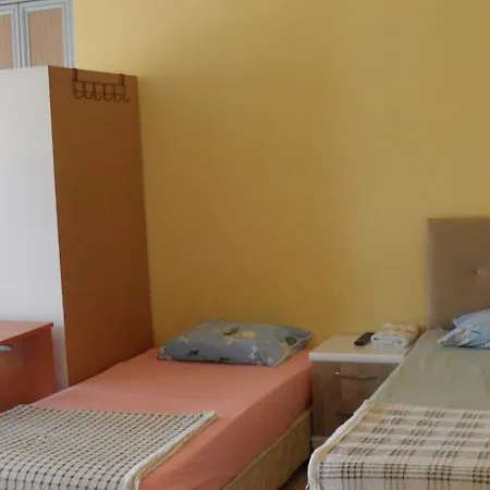 Alayli Apart *