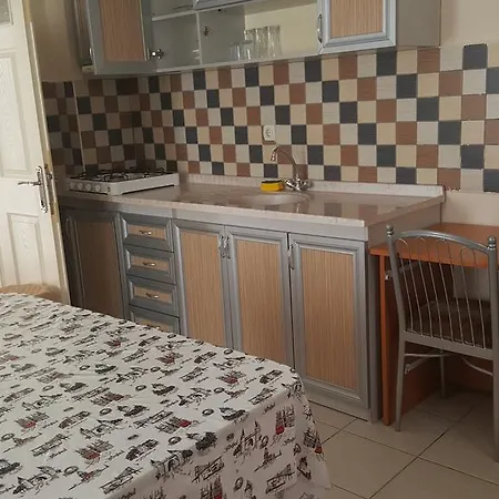 לינה וארוחת בוקר Alayli Apart